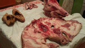 Рулет из свиной головы