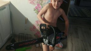 Бензопила Интерскол ПЦБ-18/52л пилит чурбак березы диаметром 45 см!