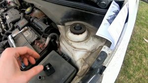 Упоры капота на киа рио 4