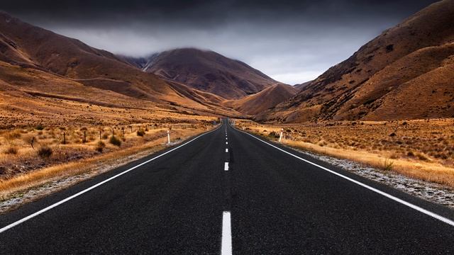 Ayan Das. Running Around смотреть онлайн