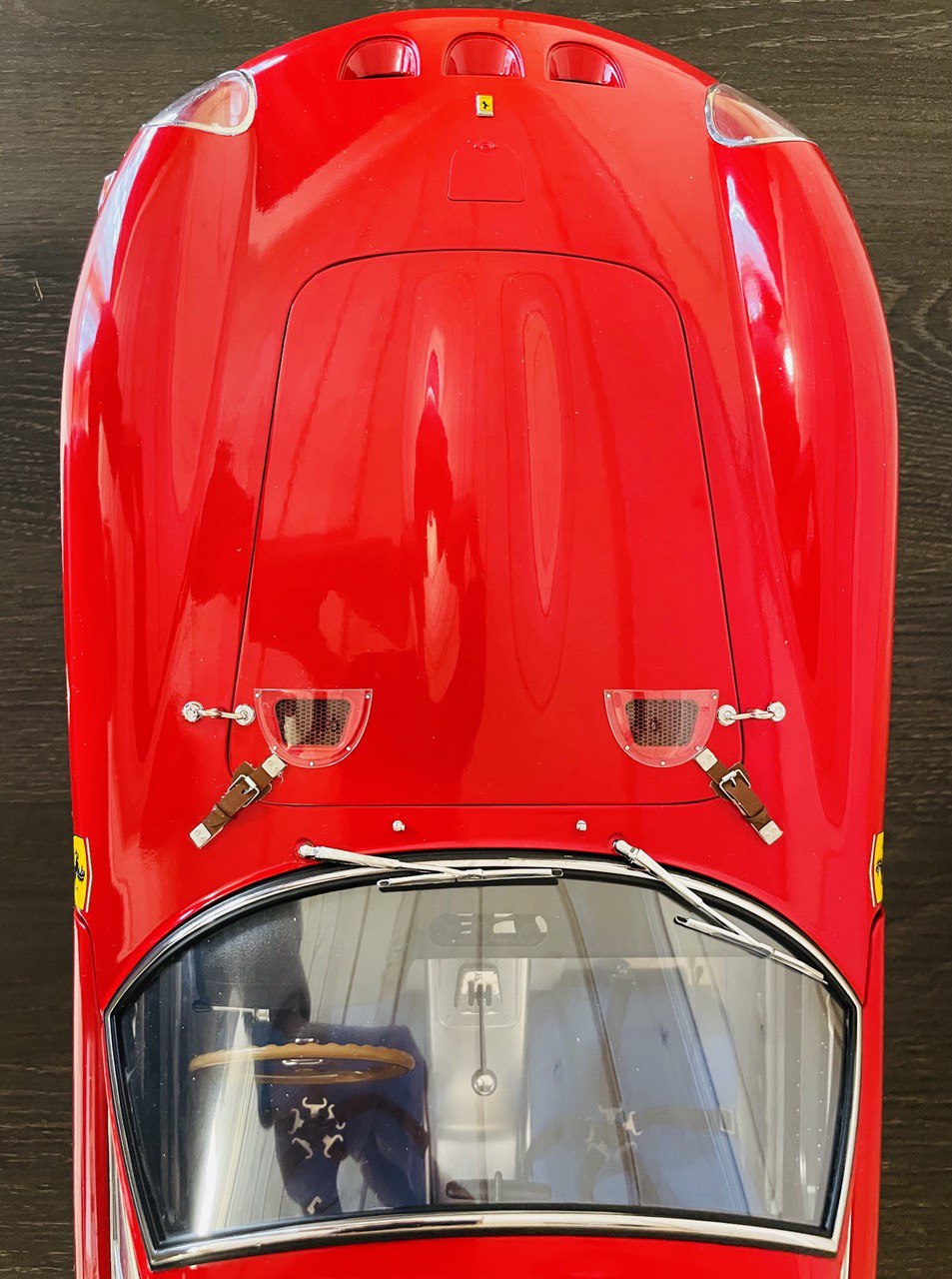 Mambo italiano секрет полировки Ferrari GTO250 #shorts смотреть онлайн