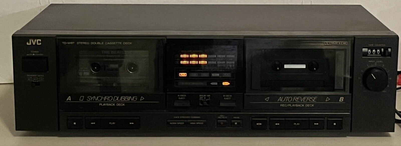 Винтажный магнитофон-проигрыватель JVC TD-W97 Dual с двойной кассетной декой. -произведён в Малайзии