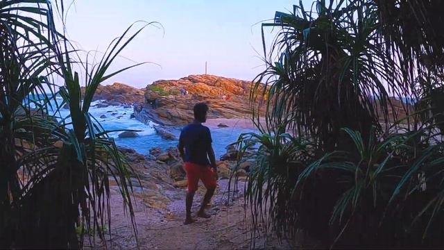 Beautiful Island Tour - Blue Beach Island in Sri Lanka | Tombolo | Beach Camping | Travel Vlog #2 смотреть онлайн