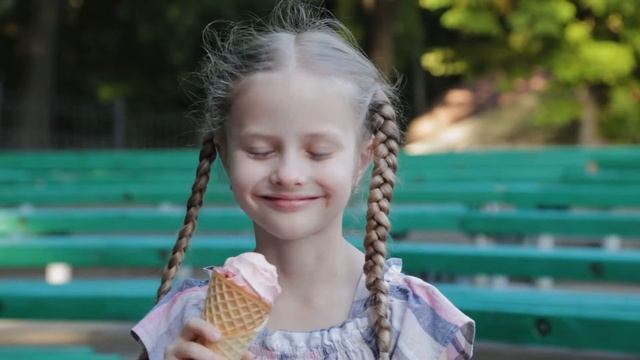 Video portrait for little Yesenia смотреть онлайн