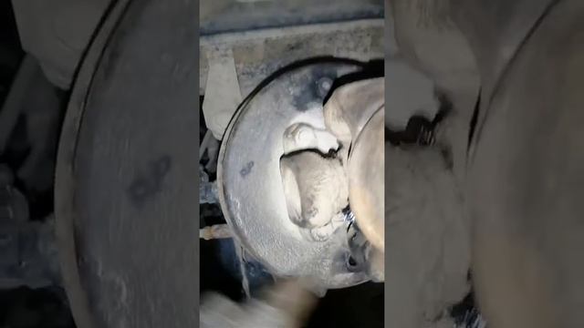 Как подтянуть ручник на Hyinday HD 78. смотреть онлайн