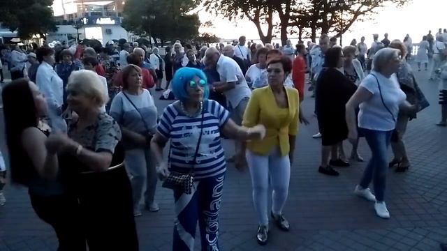 20.09.20 - Танцы на Приморском бульваре - Севастополь - Сергей Соков