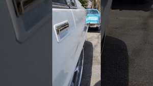 Deaf Bonce Apocalypse DB3012R on Apocalypse AAK6000. Not tuned first turn on, setting mids and high