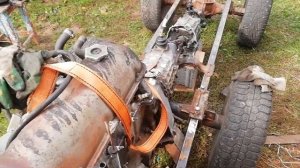 минитрактор на гусеницах.