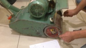 Паркетная шлифовальная машина