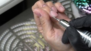 АППАРАТНЫЙ МАНИКЮР пошагово. Маникюр самой себе. Выбор лучших фрез.