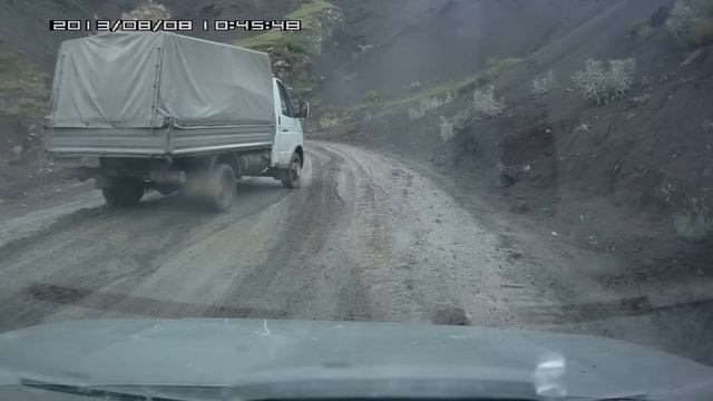 Горные дороги Дагестана(опасные места) смотреть онлайн