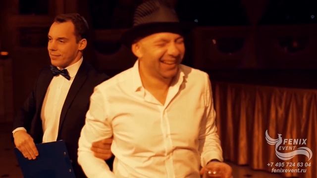 Заказать ведущего на праздник, свадьбу, корпоратив и новый год - яркий ведущий в Москве Евгений Х