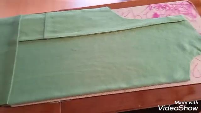Безрукавка из лоскутов ткани.Незатратно,легко,творчески