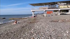 Погода в Сочи сегодня 29 мая 2024. Хоста. Пляж в Хосте. Чёрное море. Отдых и сезон в Сочи 2024