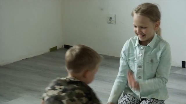 Мир ламината Рубрика ДО и ПОСЛЕ. Выпуск 28 - монтируем винил BETTA Villa Дуб Леванто. смотреть онлайн