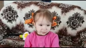 Наша Таня громко плачет