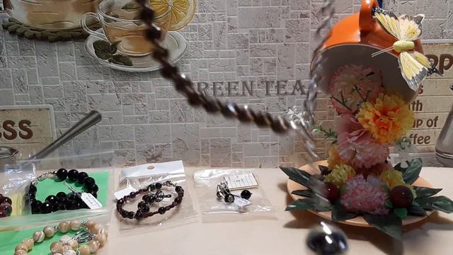 Обзор бижутерии которую я изготовила, 1 часть смотреть онлайн