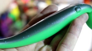 #приманки #softbaits Литьё двухцветных силиконовых приманок | оригинальные неповторимые цвета|