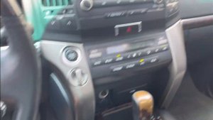 Official Toyota Land Cruiser 200  4.7 бензин 2008 року