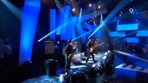 Kasabian Club Foot Live Jools Holland 2006 HQ with lyrics
