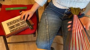 Традиционные ремёсла. Изготовление браного пояса. Занятие 6. Ткачество с узором.