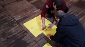 Сделали САМУЮ БОЛЬШУЮ ХЛОПУШКУ из БУМАГИ