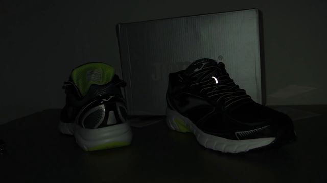 Обзор кроссовок Joma R.Vitaly смотреть онлайн