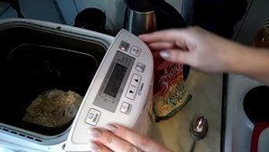 Хлеб с овсяными хлопьями в хлебопечке. Очень вкусный !