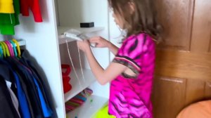 День в гардеробной у Кати и Макса