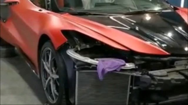 Chevrolet Corvette / Полная оклейка виниловой и полиуретановой пленкой смотреть онлайн