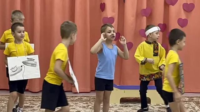 Спектакль "Мойдодыр" фото группа "Пчелки"МБДОУ N7 "Солнышко" воспитатель Кукишева Н.Н. смотреть онлайн