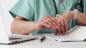 НАСМОРК (РИНИТ)