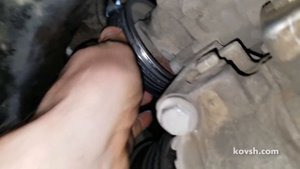 Приколы которые не замечают при замене ремня генератора, VW Transporter T5 2.0d, CAAA