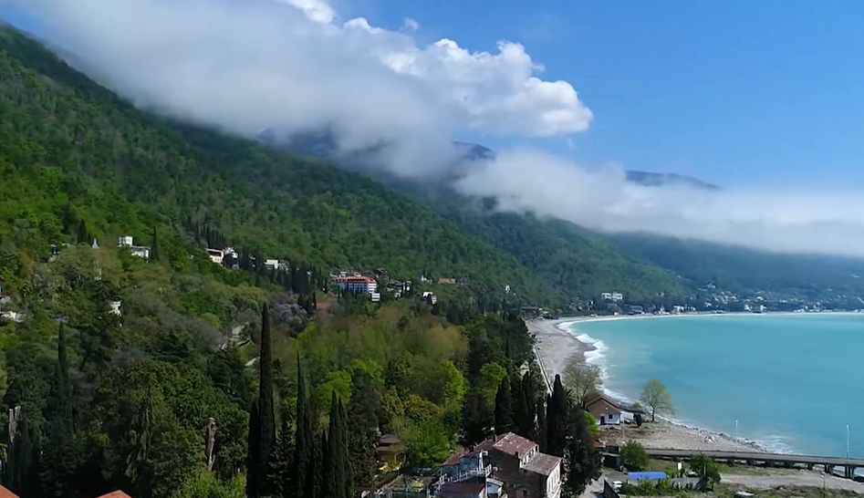 Курорты абхазии 2024 год. Абхазия. Абхазия ждет. Абхазия отдых. Абхазия отдых дикарями.