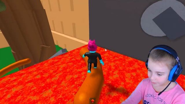 ПОБЕГ ОТ ЕДЫ в Роблокс приключение мульт героя в еде Roblox смотреть онлайн