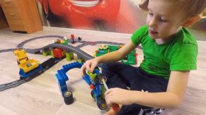 Железная дорога LEGO Duplo и другие наборы. Играем вместе)))