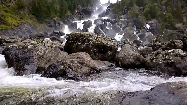 Горный Алтай. водопад УЧАР