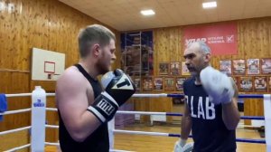 Тренировка для новичков / работа на лапах / поднимаем функционал