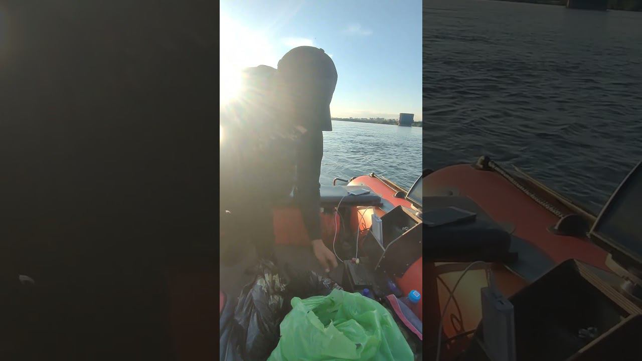 Окуня гнут спиннинг. Вечерний жор на Оби. #рыбалка#спинниг#fishing смотреть онлайн