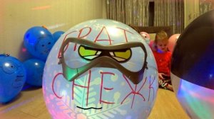 Бои роботов. Робокомбат шарики. Silverlit. Аня и Алиса играют в боевые роботы. #боироботов #Ycoo