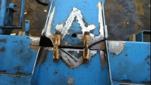 Ремонт станины Юник 375.