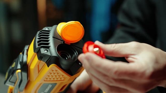 DEKO DKSG20K3Y Pistolet Malarski HVLP Akumulatorowy 20V смотреть онлайн