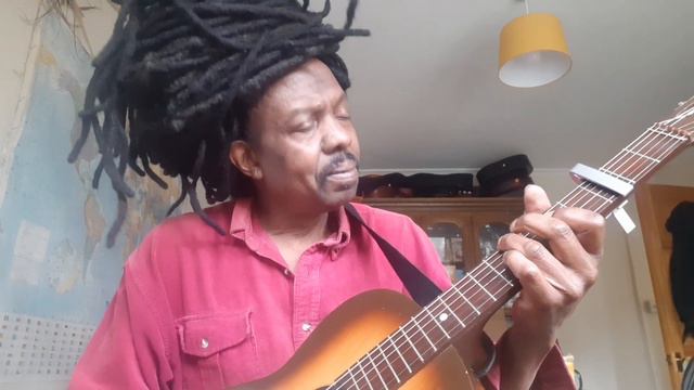 50s Parlor Guitar with rubber bridge смотреть онлайн