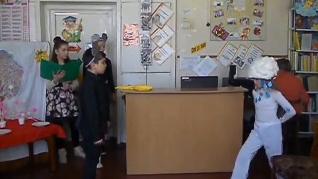 Японська народна казка "Сватання мишки" . бібліотека-філія №21. Кропивницький смотреть онлайн