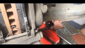 TOYOTA FORTUNER V6 - HOW TO CHANGE FRONT BRAKE PADS IN 10 MINUTES