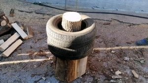 Приспособление для колки дров.