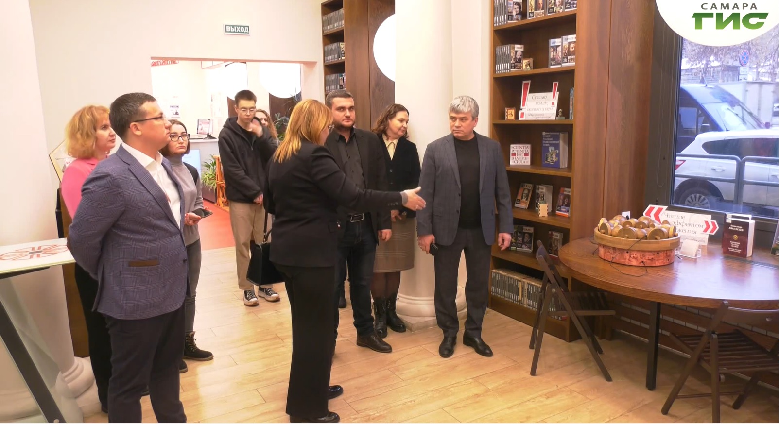 Депутаты городской думы и члены молодежного парламента посетили модельные библиотеки #СМИБС