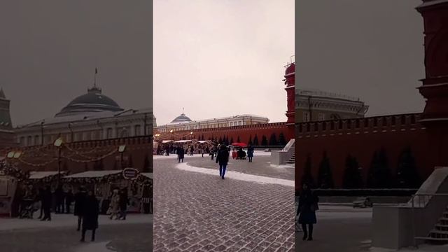 назовите видео #кремль #москва #россия