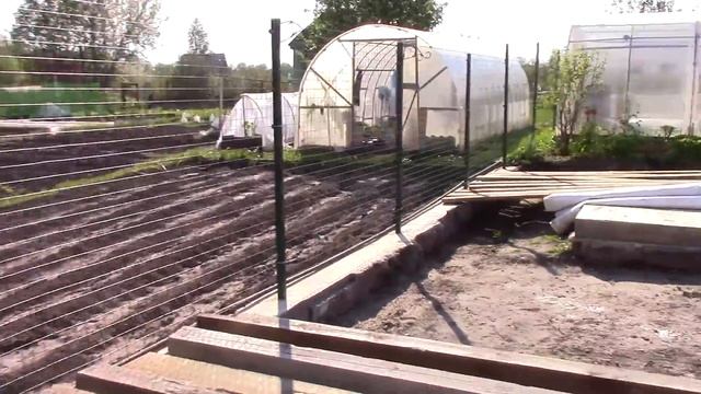 #ДАЧНУТЫЕ# Cтавим прозрачный забор, начинаем стройку беседки мечты!) смотреть онлайн