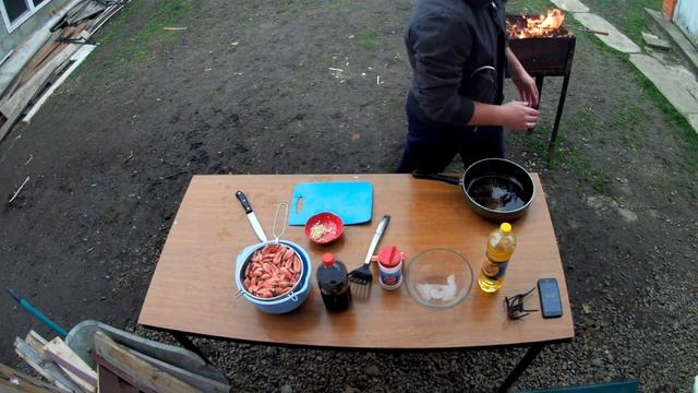 Жареные креветки на костре. Гуси шумят:) смотреть онлайн
